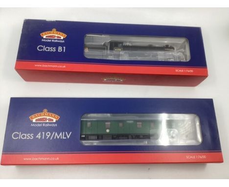 Bachmann model Railway interest ; 31 714 Class B1 Harold Bobby, and ,31-265 Motor Luggage van &nbsp;boxed and as sold (2)