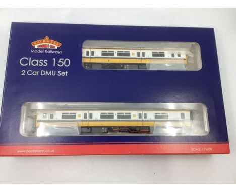 Bachmann model railway interest; Class 150 32 9352 &nbsp;2 item merseyrail boxed-appears as unused (1)