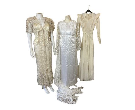 5 vintage wedding dress c1930s-1980s to include an avant garde gown by Carole Lee with corset effect bodice, a 1940s parachut
