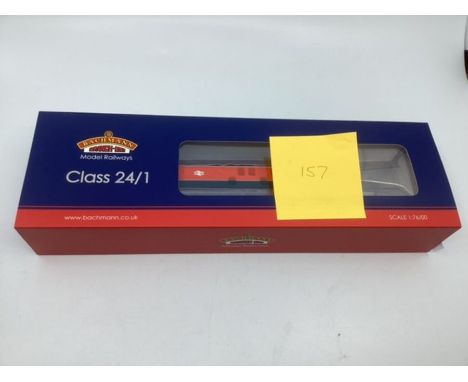 Bachmann Model Train interest to include a 32-444 class 24 Experiment blue red livery (1)