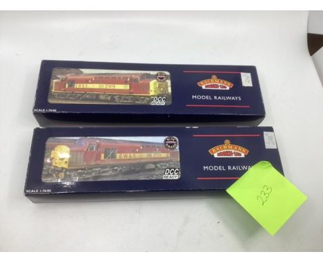 Bachmann model Railway &nbsp;class 37 32-3812 and 32-779 diesel civil engineers locos. (2)