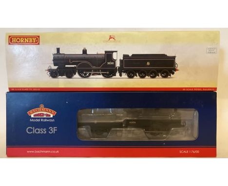 Railway vintage toys; Hornby and Bachmann pair of Locos -1 box slight crease and 1 excellent and contents excellent. 2713 and