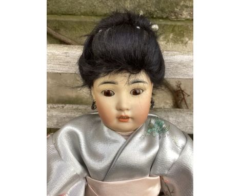 Antique doll ; Fine Antique Simon and Halbig 1329 Asian child, cabinet sized doll 12” with original head wig and jointed tint