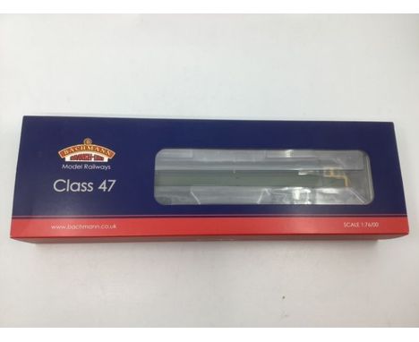 Bachmann model railway interest; Class 47 weathered BR green 31-656 boxed-appears as unused (1)