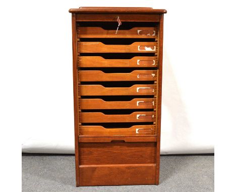 Oak filing cabinet, tambour front, nine trays, width 48cm, depth 41cm, height 97cm, with key.Condition report:Please see addi