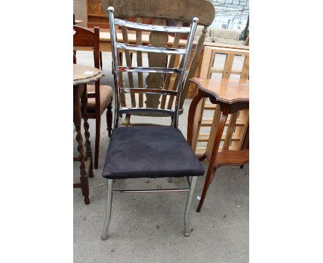 A RETRO SINGLE POLISHED CHROME LADDER-BACK DINING CHAIR 