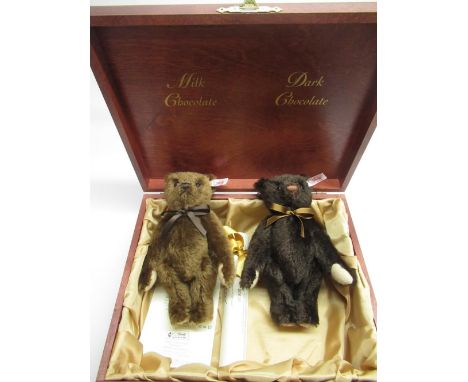 Steiff Ambao Chocolate Belgium Bear Set, pair of brown mohair teddy bears in lined wooden box, H23cm, limited edition no. 639