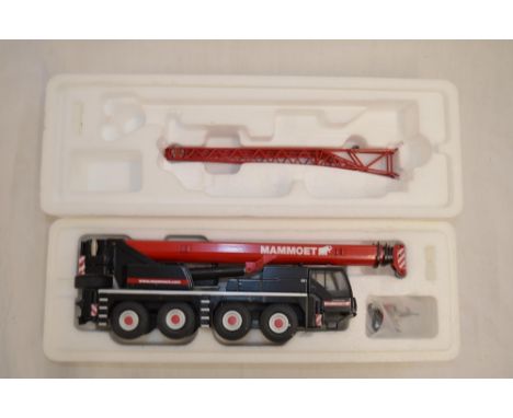 Boxed 1/50 scale diecast Mammoet LTM 1060/2 mobile telescopic crane model by Conrad (model no 110097). Detailed model with fu