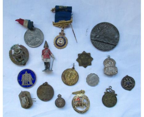 Selection of civilian medals, enamel badges to inc. RAOB Stainbeck lodge medal, Lusitania propaganda, ARP silver etc 