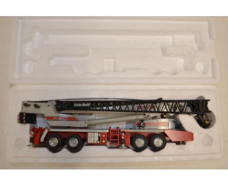 Boxed 1/50 scale diecast Link Belt HTC-8670 mobile telescopic crane model by NZG (model no 468). Model in overall good previo