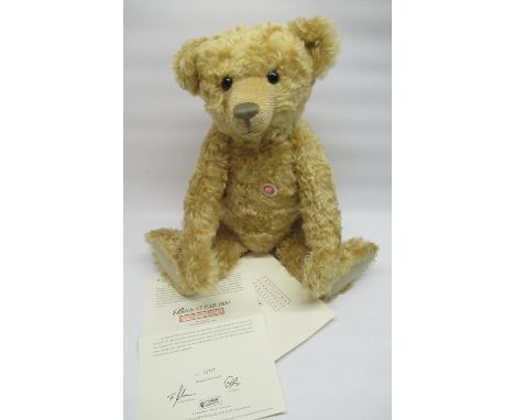 Steiff Bärle PAB 1904 replica teddy bear in golden mohair, H43cm sitting, limited edition 3747/7000, Boxed with certificate 