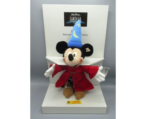 Steiff Disney Fantasia 2000 Mickey Sorcerer's Apprentice, limited edition no.2902, H25cm, boxed 