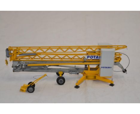 Boxed 1/50 scale diecast Potain GMR HD 21 fast erecting crane model by Conrad (model no 2014/0). Good previously displayed co