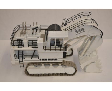 Boxed 1/50 scale diecast Liebherr R996 Litronic Hydraulic Excavator model by Conrad (model no 2811/0). Some minor damage to a