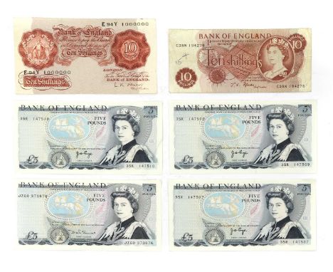 Banknotes, Great Britain, Elizabeth II (1952-), a collection of banknotes comprising 4 x Page Five Pounds, consecutive serial