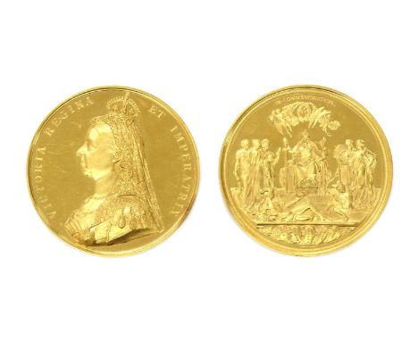 Medals, Great Britain, Victoria (1837-1901), Golden Jubilee official medal in gold, 1887, by L. C. Wyon after Sir Joseph Edga