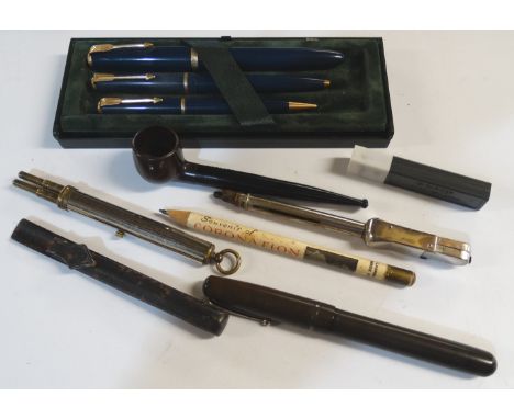 BOXED PARKER 3 PCE FOUNTAIN PEN & PENCIL SET, PIPE PEN, PENCILS ETC 