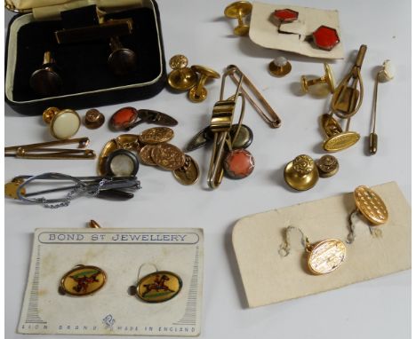 COLLECTION OF GENTS CUFFLINKS, TIEPINS, STUDS & GRAHAM MANNING SET CUFFLINKS/TIEPIN 