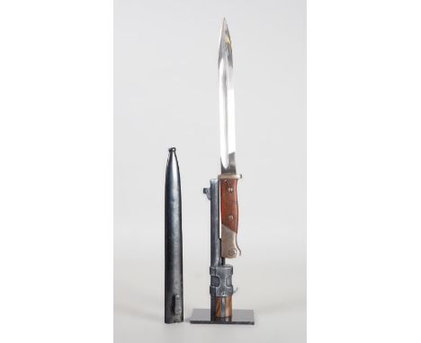 Seitengewehr 84/98 mit HolzgriffschalenSG 84/98 neu Art für das Deutsche Mauser System 98, Beidseitig gekehlte Klinge, Zweifa