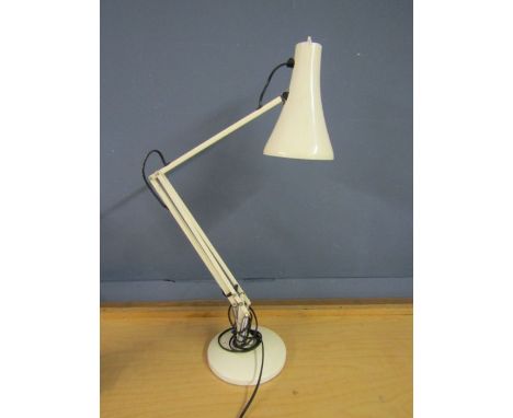 An anglepoise lamp