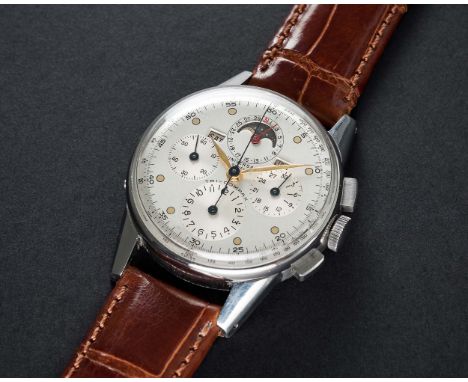 A RARE GENTLEMAN'S STAINLESS STEEL UNIVERSAL GENEVE TRI COMPAX MOONPHASE TRIPLE CALENDAR CHRONOGRAPH WRIST WATCHCIRCA 1940s, 