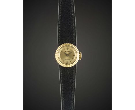 A LADIES 18K SOLID GOLD ROLEX CHAMELEON WRIST WATCHCIRCA 1960s, WITH ORIGINAL BOX & ADDITIONAL LEATHER STRAP Movement: Manual