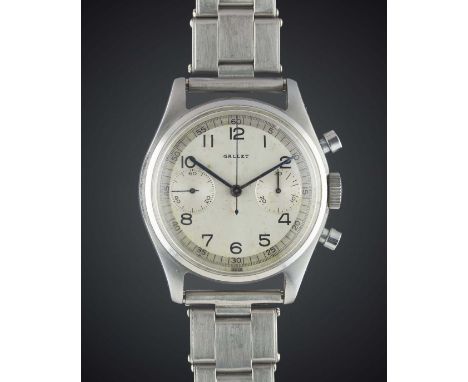 A GENTLEMAN'S STAINLESS STEEL GALLET "WATERPROOF" CHRONOGRAPH BRACELET WATCH CIRCA 1950, WITH TWO TONE SILVER DIAL Movement: 