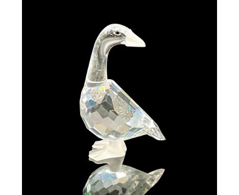 Figural is part of the Barnyard Friends group. Body is clear faceted crystal with black eyes. Beak and feet are frosted cryst