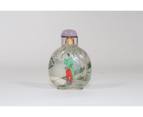 China painted glass snuffbox by artist YE Xiaofeng 1960 - Sizes: L=70mm l=50mm - Weight (K): 0,05kg - Condition: at first gla