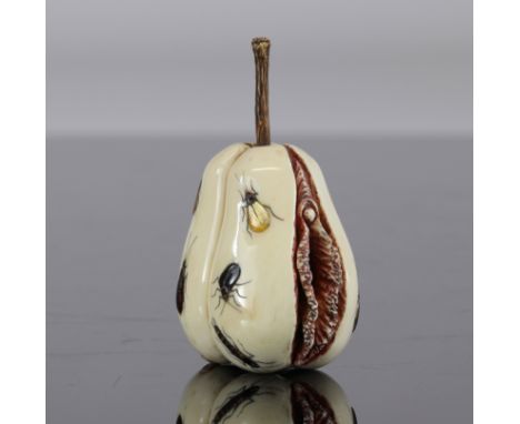 Japan, Erotic Shibayama Okimono in the shape of a fruit , stone and mother-of-pearl inlay of insects, 19th / 20th C. - Sizes: