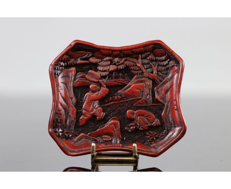 China, Cinnabar lacquer tray, vintage. Ming - Sizes: L =94mm l =83mm - Weight (K): 0,81kg - Condition: at first glance - good