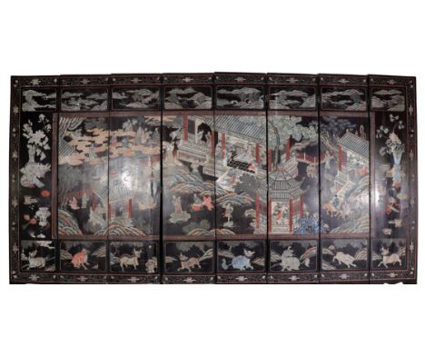 China lacquer screen decorated with a scene of life fromÂ&nbsp; - Sizes: H=1820mm L=3300mm - Weight (K): 0,064kg - Condition: