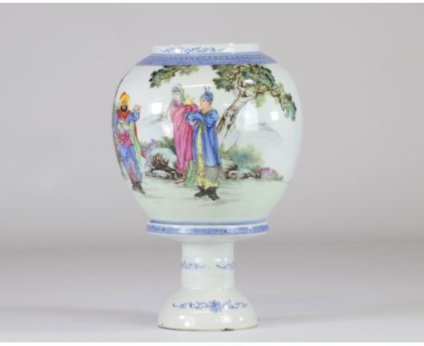 China porcelain lantern, republic period - Sizes: H=280mm D=180mm - Weight (K): 0,89kg - Condition: After verification - hair
