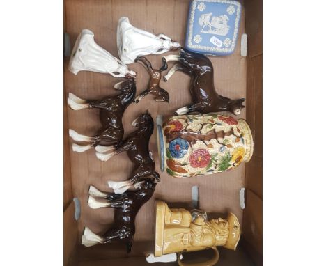 A mixed collection of ceramic items to include Coopercraft horses, small Royal Doulton lady figures, Indian Tree vase etc (1 
