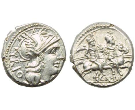 Cn. Lucretius Trio, Denarius, Rome, 136 BC; AR (g 4,07; mm 18; h 5); Helmeted head of Roma r.; behind, TRIO; before, X, Rv. T