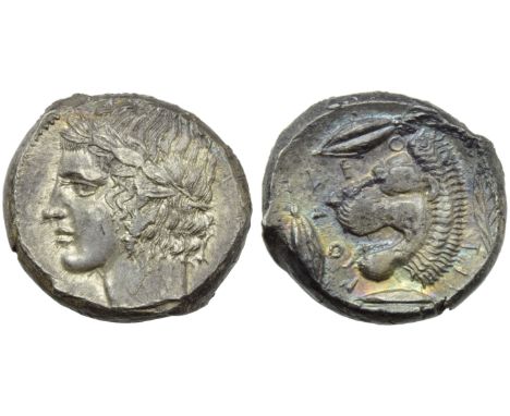 Sicily, Leontinoi, Tetradrachm, c. 455-422 BC; AR (g 17,42; mm 24; h 11); Laureate head of Apollo l., Rv. LE - O - N - TI - N