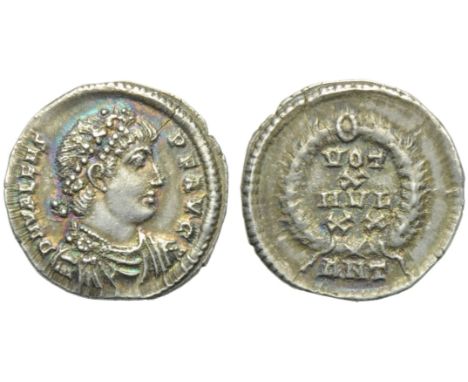 Valens (364-378), Siliqua, Antioch, AD 367-375 ; AR (g 2,00; mm 18; h 12); D N VALENS - P F AVG, diademed, draped and cuirass