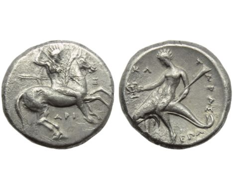 Apulia, Tarentum, Nomos, c. 315-302 BC; AR (g 7,78; mm 20; h 5); Horseman galloping r., holding shield and spears; on r., E; 