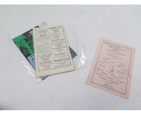 Local league and non league lot inc Cambridge Utd v Rugby Town 26/10/1963 S/L, fully autographed by 11 Cambridge players, Ket