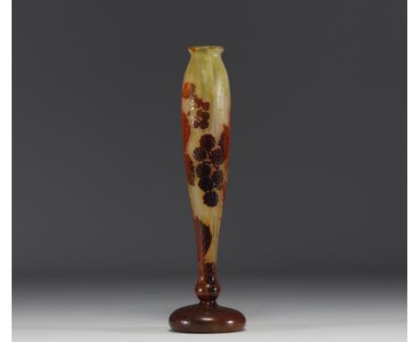 DAUM Nancy - Multilayered acid-etched glass soliflore vase decorated with a murier tree. Signed in the decoration. - Weight: 