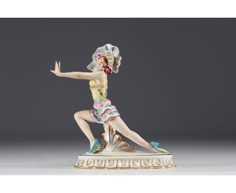 Rudolstadt - "Dancer" Polychrome porcelain figurine, blue mark, circa 1920-30. - Weight: 360 g - Shipping unavailable - Regio