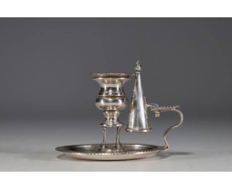 Solid silver hand candlestick, probably Great Britain, 18th century. - Weight: 340 g - Shipping available - Region: England -