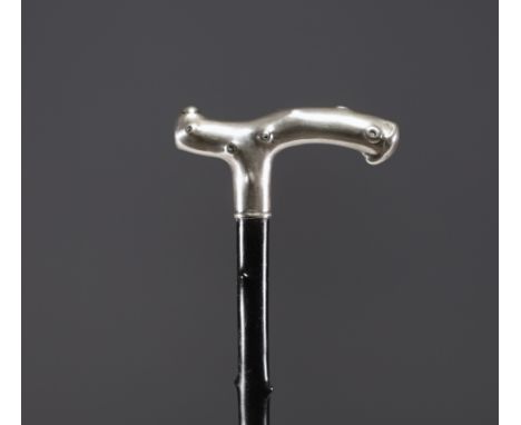 Art Nouveau silver "vine shoot" cane, hallmarked 800. - Weight: 280 g - Shipping unavailable - Sizes: H 940 MM L 125 MM - At 
