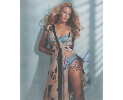Katherine Heigl signed 10x8 inches colour photo. Katherine Marie Heigl (born November 24, 1978) is an American actress and fo