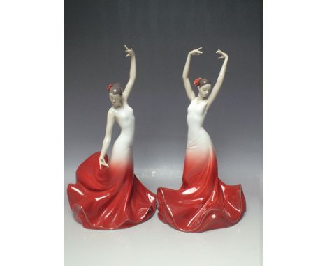 A LLADRO PORCELAIN FLAMENCO FIGURE 'HEART OF SPAIN' MODEL No. 8420, impressed and printed marks to base, H 41 cm, together wi