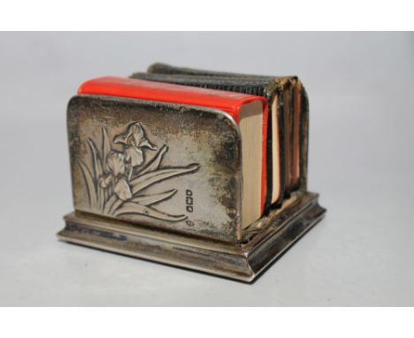 A HALLMARKED SILVER MINIATURE BOOK TROUGH AND CONTENTS - LONDON 1905, W 6.6 cm D 5.6 cm, H 4.7 cm