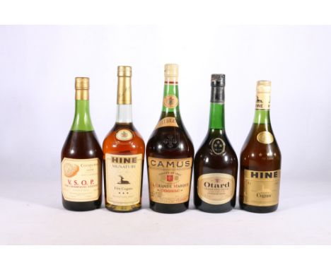 Five bottles of brandy including HINE Signature fine cognac 68cl 40% abv, HINE de luxe three star 70cl 70° proof, CAMUS La Gr