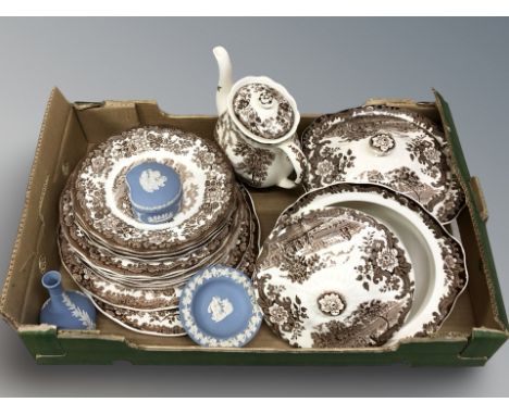 A Royal Worcester Avon Scenes Palissy transfer printed part dinner service and three pieces of Wedgwood jasper ware 