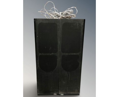 A pair of Dali 4B beech floor standing speakers, height 84 cm.