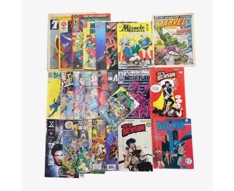 A mixed lot of various vintage Marvel, DC and other comic books, to include some first issues. To includeL: - The X Files - T